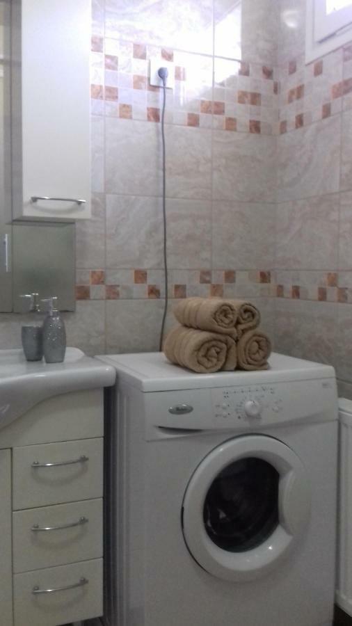 Benelise Apartman Hévíz Buitenkant foto